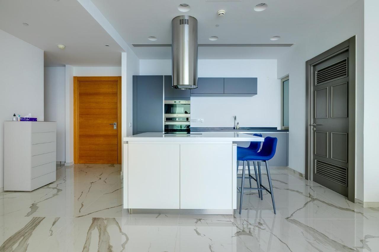Super Luxury Apartment In Tigne Point, Amazing Sea Views Σλιέμα Εξωτερικό φωτογραφία