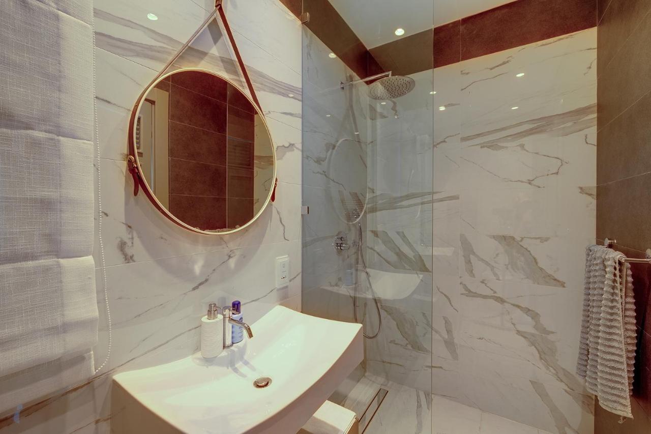Super Luxury Apartment In Tigne Point, Amazing Sea Views Σλιέμα Εξωτερικό φωτογραφία